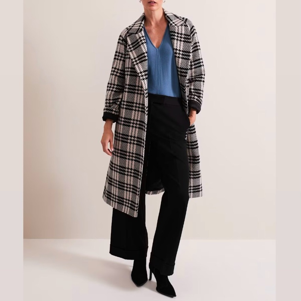 Reiss black & white plaid cotton overcoat. 🖤